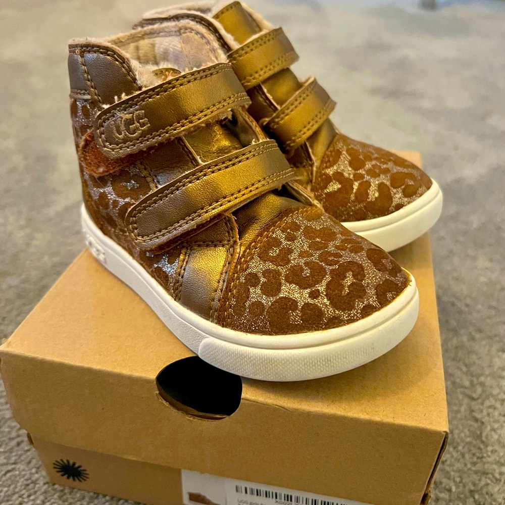 Girls Ugg Rennon Gold Glitter High Tops